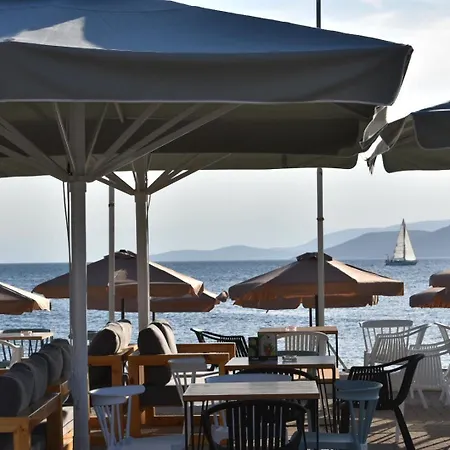Evia Dream *